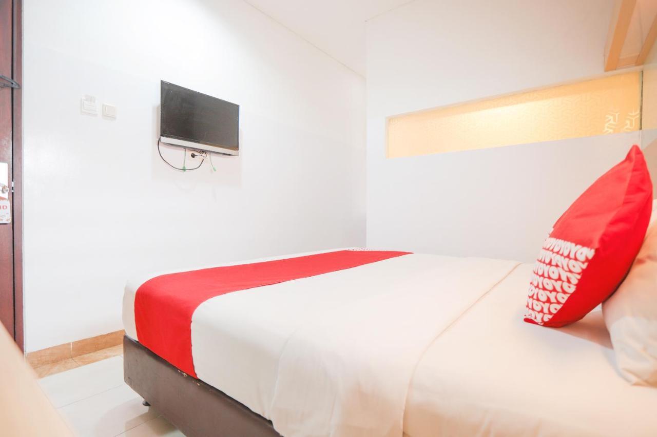Hotel Oyo 172 Gunung Sahari 12 2*